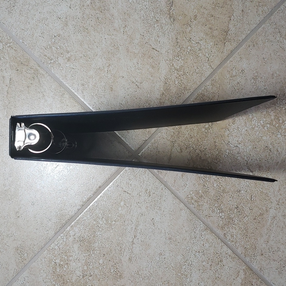 Three Ring Binders - Picture 11 of 12